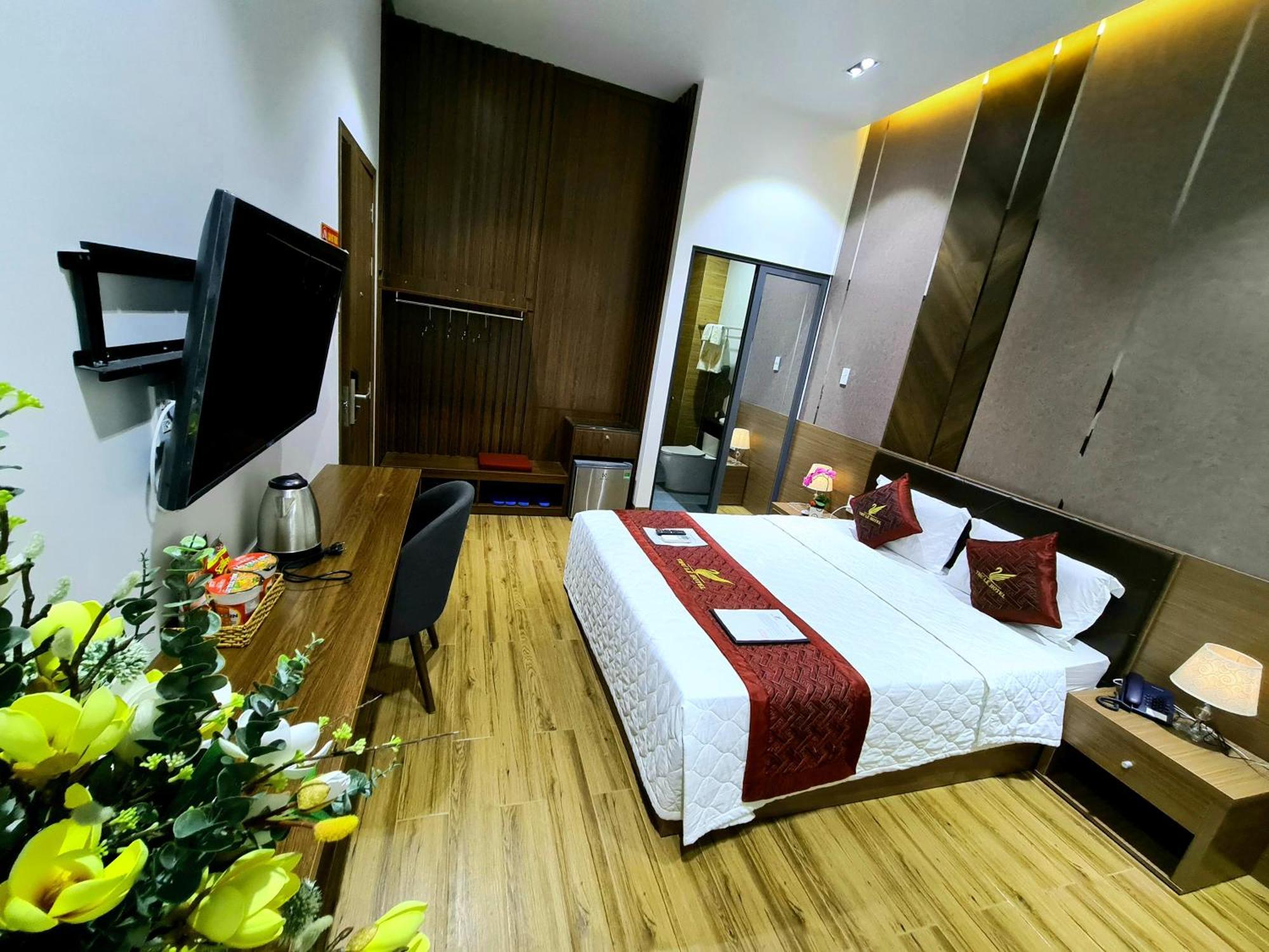 Thu Le Hotel Cao Lanh Exteriör bild